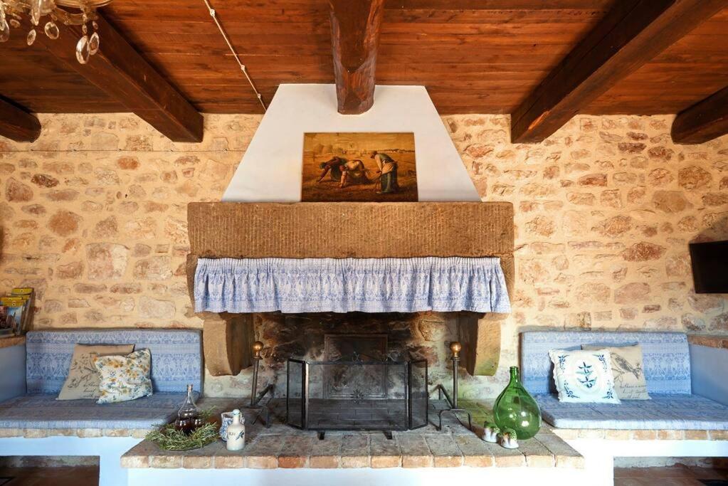 Вилла Casale Rosso Castel San Felice Экстерьер фото