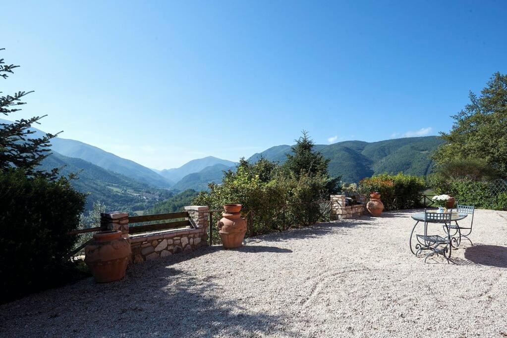 Вилла Casale Rosso Castel San Felice Экстерьер фото